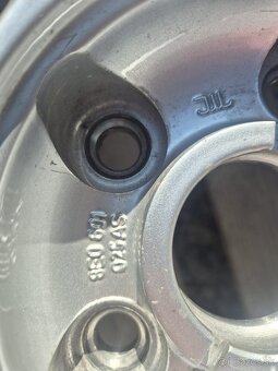 8E0 601 025 AS ( originálny 17" hliníkový disk Audi) - 4