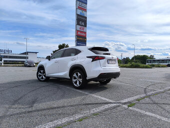 Predam Lexus NX300h AWD (2014) - 4