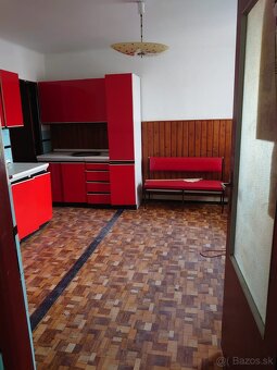 NA PREDAJ RODINNÝ DOM OLŠOVANY - 4
