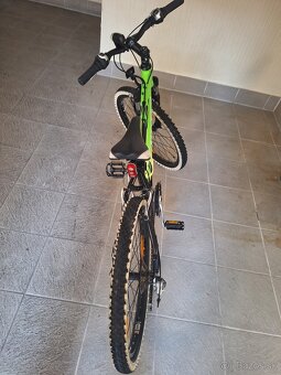 Predám detský bicykel 24kola Ghost zeleny - 4