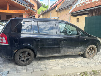 predám opel zafira - 4