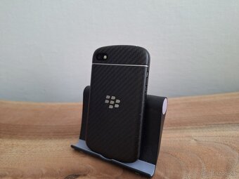 Blackberry Q10 - 4