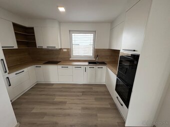 Nesvady prenájom 2 apartmánov dlhodobo Nesvady - 4