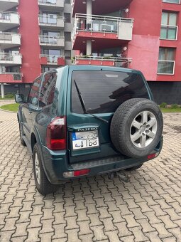 Mitsubishi Panero Montero 3.2D - 4