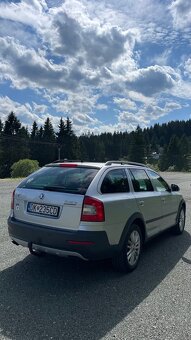 Škoda octavia 2 scout - 4