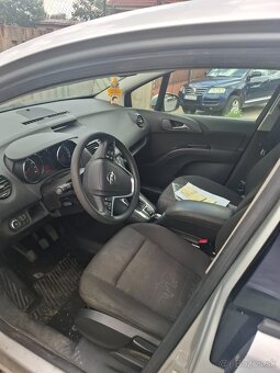 Predám opel meriva 2011 - 4