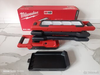 Milwaukee pracovné LED svetlo - 4