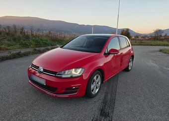 VW GOLF VII 2.0 TDI 110 kW 4x4 HIGHLINE - 4