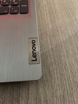 Lenovo ideapad 3 - 4