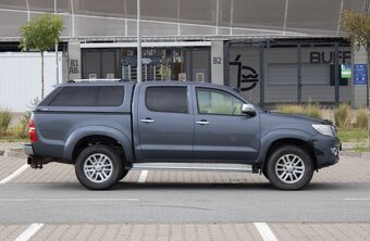 Toyota Hilux z roku 2014 - 4