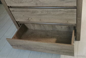 Predám novú komodu MONTANA - 4