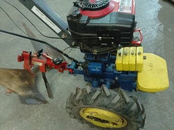 Agzat malotraktor JM5-050,motor Vector,pluh,těleso,jako vari - 4