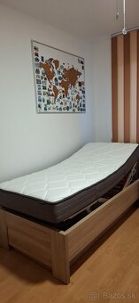 Posteľ s polohovateľným roštom - 4