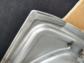 Predám pravé predné dvere Audi A4 b8 - - 4