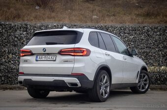 BMW X5 xDrive 45e 210kW AT/8 2020 - 4