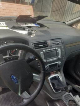 Rozpredam Ford Cmax 1.8 cdti 2008 - 4