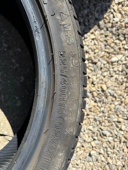 Sunny Wintermax NW211 225/40 R18 92V - 4
