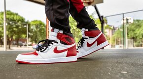 TENISKY NIKE AIR JORDAN 1 RETRO High OG EU 44 + 44,5 - 4