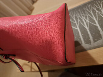 Guess kabelka, farba magenta/ružová - 4