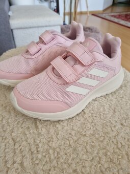 Dievčenské Adidas tenisky veľkosť 33 - 4