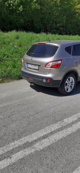 Nissan Qashqai 1,5 dci 4+2 - 4