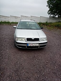 Predám škodu octavia - 4