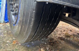 6x2 Scania hák Eur4 +2 vany kontejner - 4