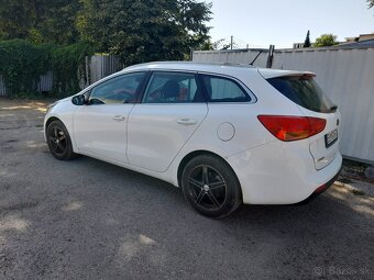 Kia Ceed - 4