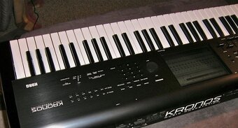 Korg Kronos 61 s príslušenstvom - 4