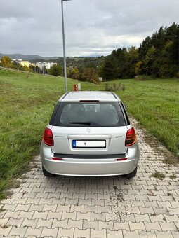 Suzuki SX4 1.6 79kW 2009 - 4