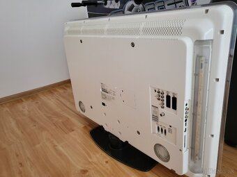 LCD televízor Philips AMBILIGHT - 4