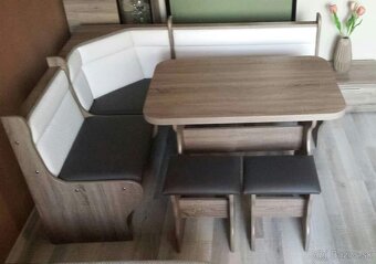 Rohove jedalenske zostavy - 4