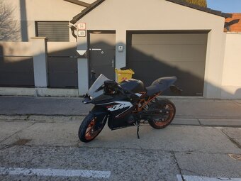 Ktm rc 125 - 4