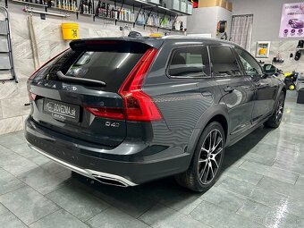 VOLVO V90 CROSS COUNTRY D4 AWD, 4x4, 2.0 D, 140KW/190PS,2020 - 4
