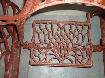 Stojan zo šijacieho stroja - 4