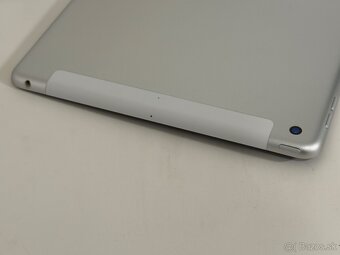 Apple Ipad 9 64Gb Cellular - 98 % bat - pôvodná - 4