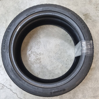 Letné pneumatiky 245/40 R19 BARUM - 4