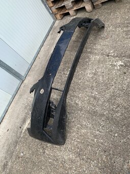 predni naraznik skoda superb 3 III 3v0 6xpdc cerny - 4