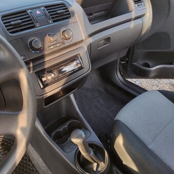 Škoda Fabia 2 combi 99tis km 1.4 16V MPI - 4