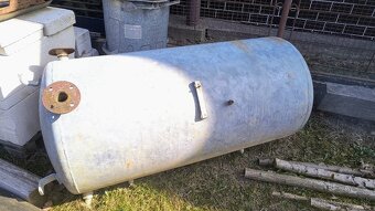 Stará tlaková nádoba 450L - 4