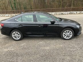 Škoda Octavia First Edition2.0TDI 110KW DSG LED VIRTUAL - 4