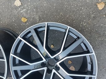 Audi ALU disky R22 10J, 5x112, AUDI Sport Q7,Q8,RS6,RS7 - 4