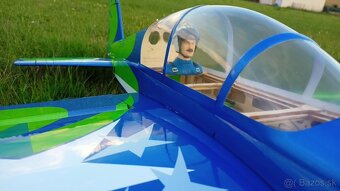 YAK54, Pilot-RC, osadene, vyborny stav, elektro - 4