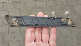 Originál starý původní štítek na zadní kapotu ŠKODA 110R - 4