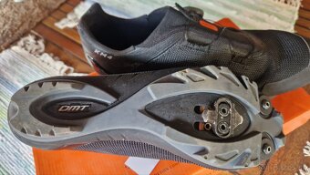 Cyklo tretry DMT KM4 + pedale Shimano SPD veľkosť 42 - 4