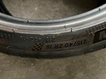 215/40 r18 - 4