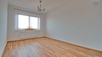 Na prenájom 2 izbový byt, 50 m2, balkón, parkovacie státie, - 4