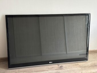 LG tv - 4