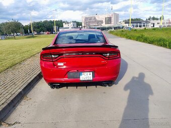 Predám Dodge charger - 4