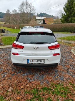 Hyundai i30, 1.6 CRDI 85kw, 7st. automat - 4